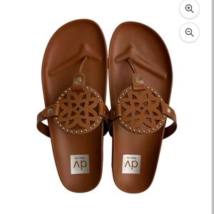 DV Dolce Vita Women's Metal Ornamentation Pandora Footbed Sandal Size 10